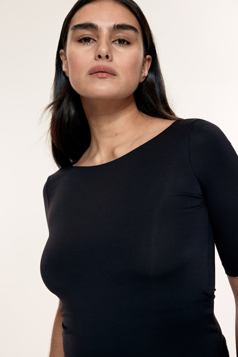 H&M Shirt mit Ballerina-Ausschnitt JETZT KAUFEN