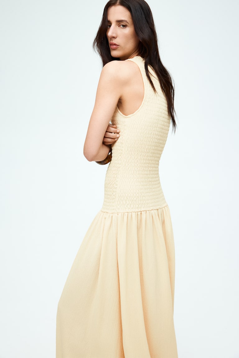 H&M Gesmoktes Jerseykleid Begrenzt auf 3 Tage