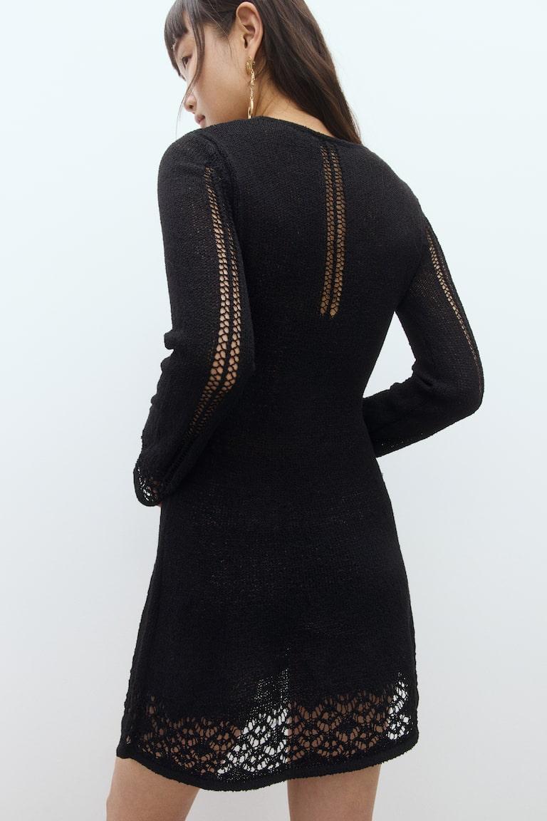 H&M Minikleid in Ajourstrick Räumungsverkauf