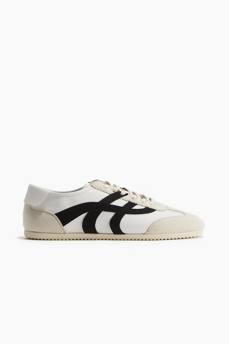 H&M Sneaker Online Shopping