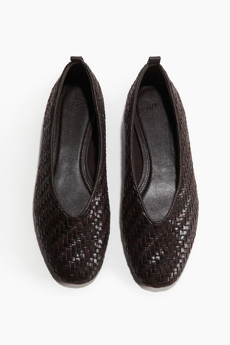 H&M Geflochtene Ballerinas Top Angebot