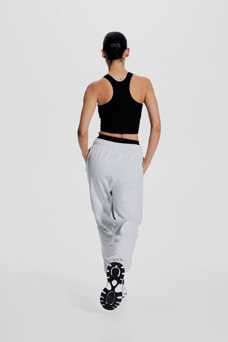 H&M Sport-BH mit DryMove™ Medium Support Speichern exportieren