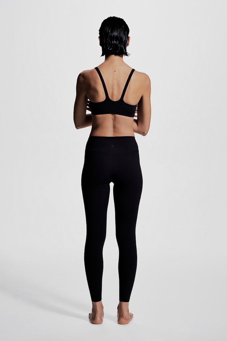 H&M Sportleggings mit SoftMove™ Angebote