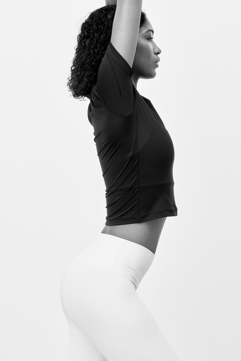 H&M Cropped Sportshirt mit DryMove™ Großer Ausverkauf