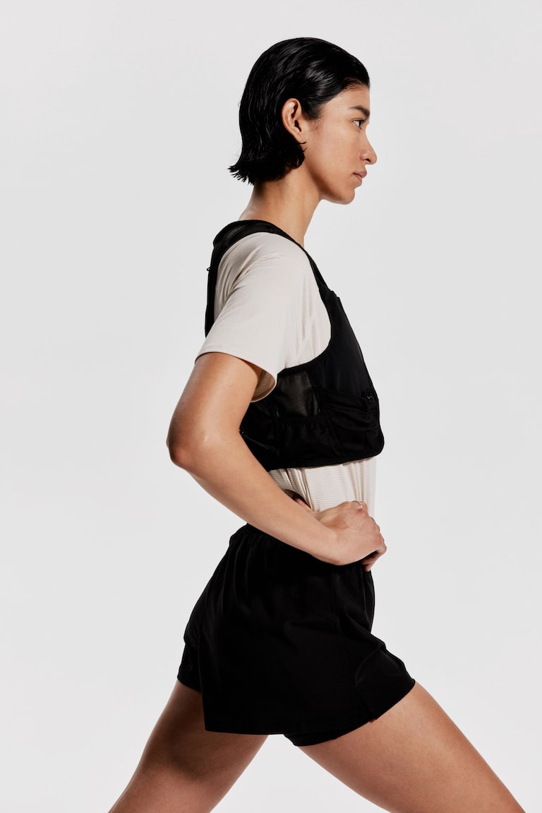 H&M Doppellagige Laufshorts mit DryMove™ Black Friday