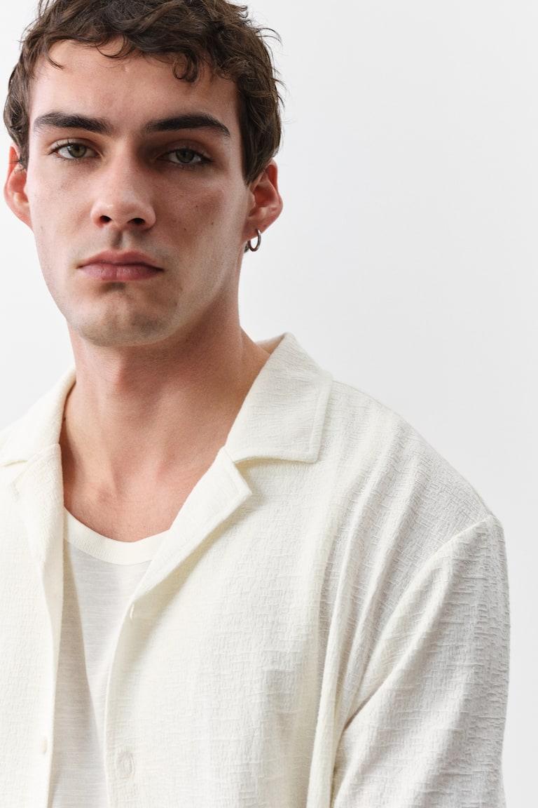 H&M Freizeithemd aus Jersey in Regular Fit Meist gekauft