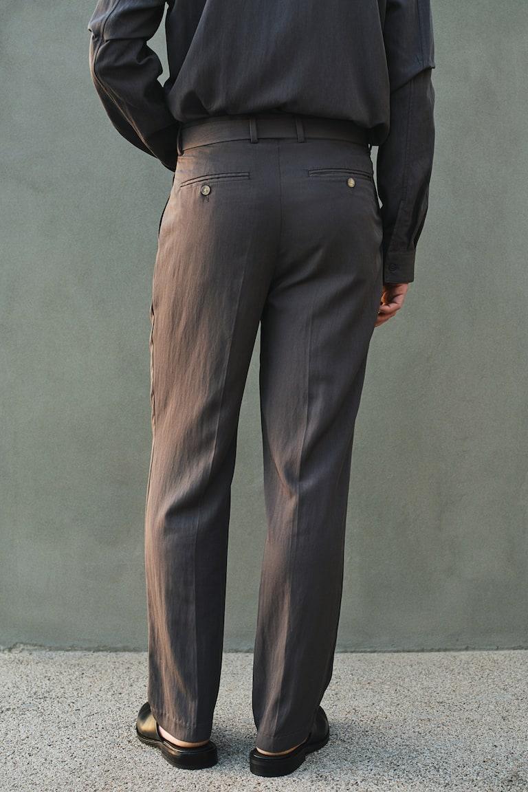 H&M Twillhose mit Gürtel in Regular Fit Günstig kaufen