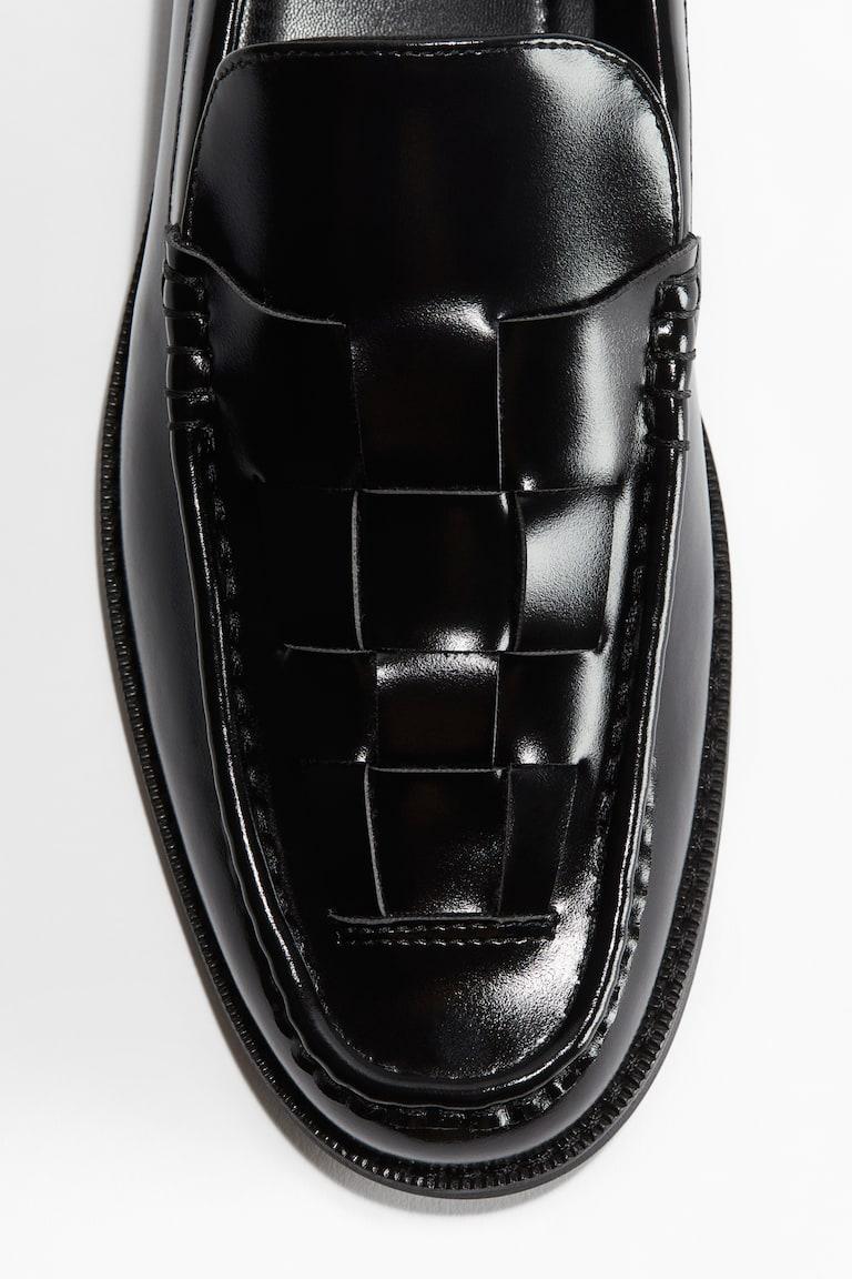 H&M Loafer mit Flechtung Jubiläumsangebot