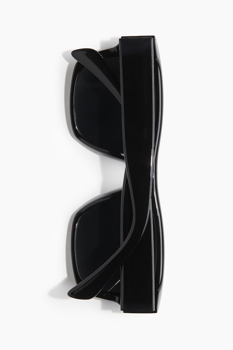 H&M Polarisierende Sonnenbrille zollfrei