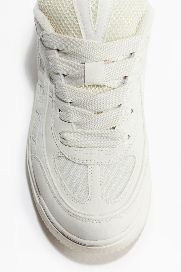 H&M Sneaker Saisonschlussverkauf