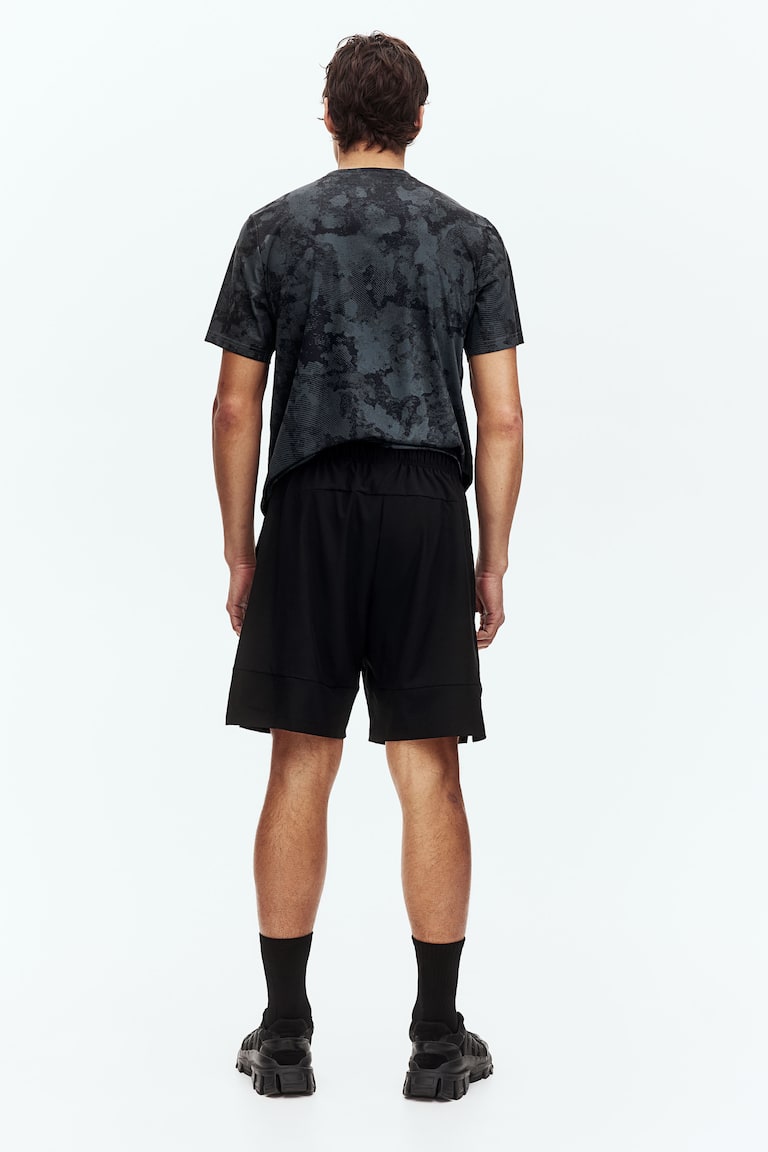 H&M Lange Sportshorts mit DryMove™ Letzter Tag