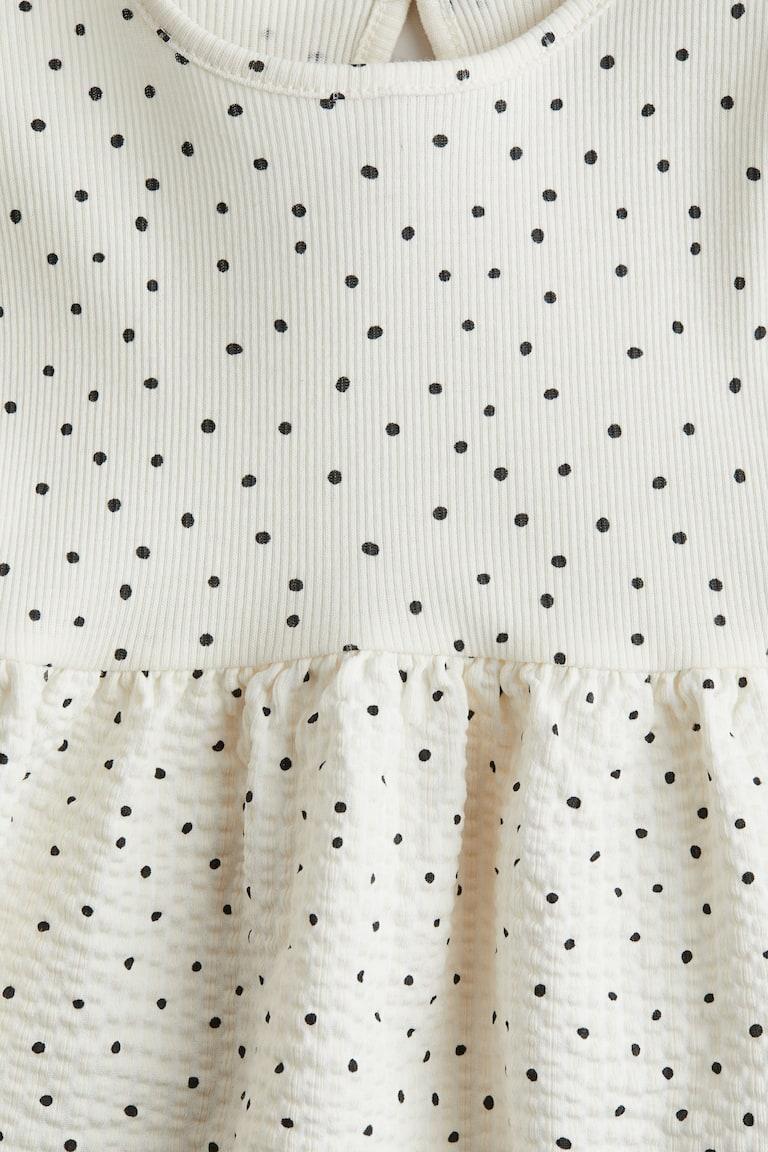 H&M Ausgestelltes Kleid Online Shopping
