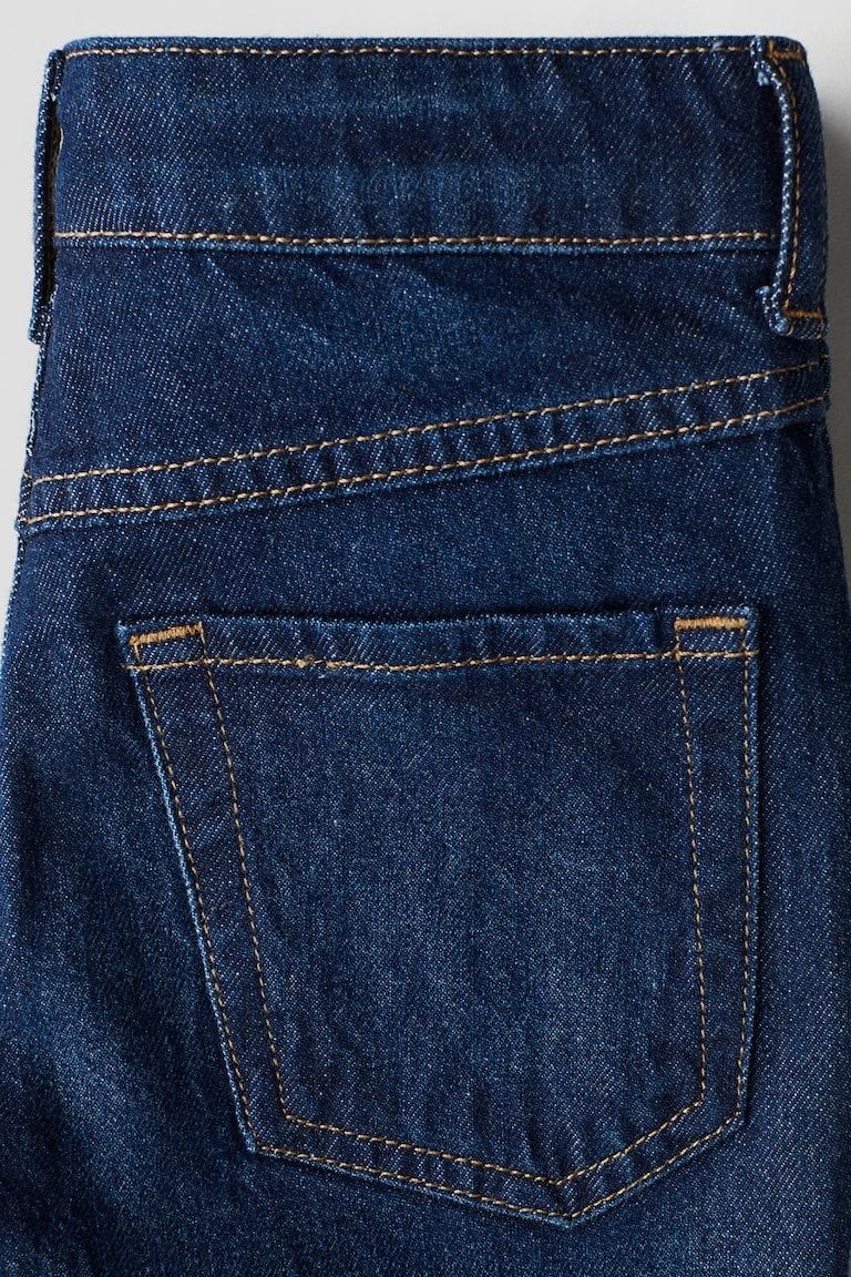 H&M Relaxed Fit Jeans Rabatte dieses Monats