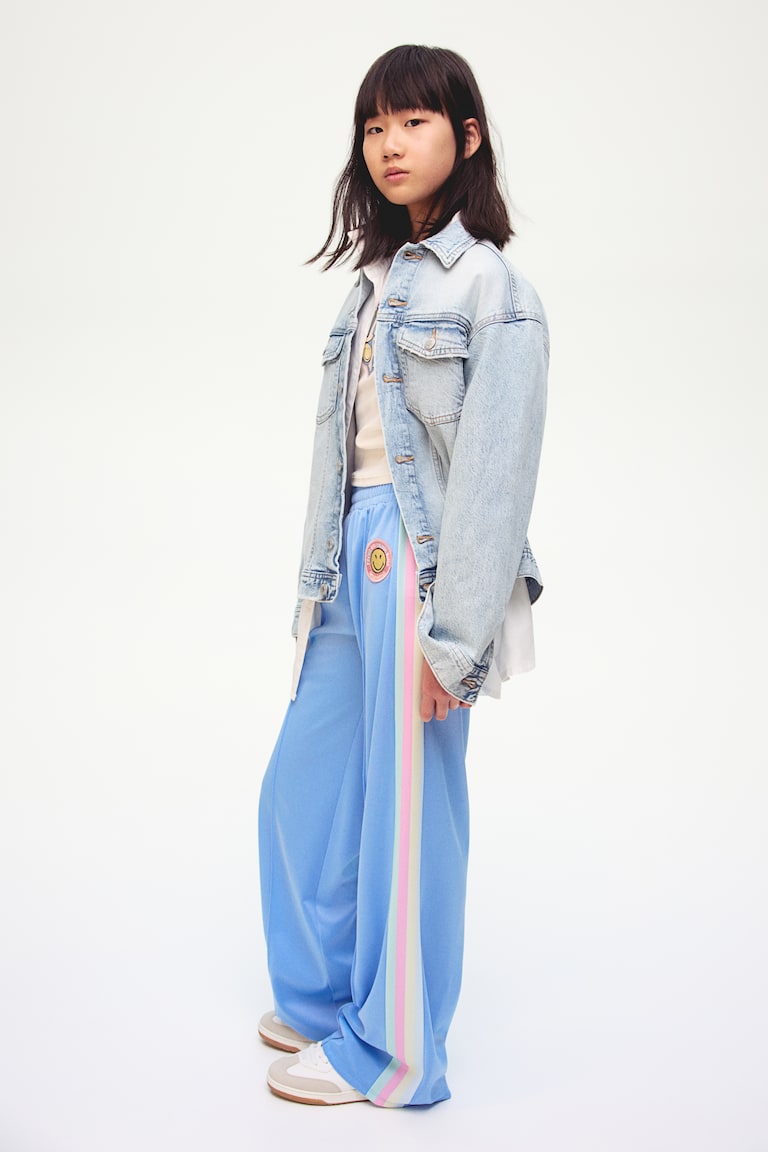 H&M Trainingshose mit weitem Bein Hotsell