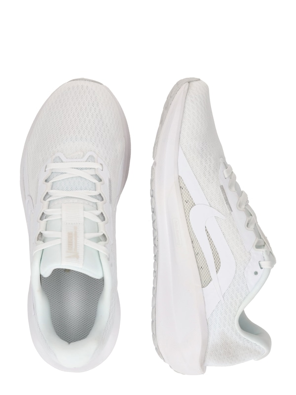 NIKE NIKE Laufschuh 'DOWNSHIFTER 13' in Weiß Jubiläumsangebot