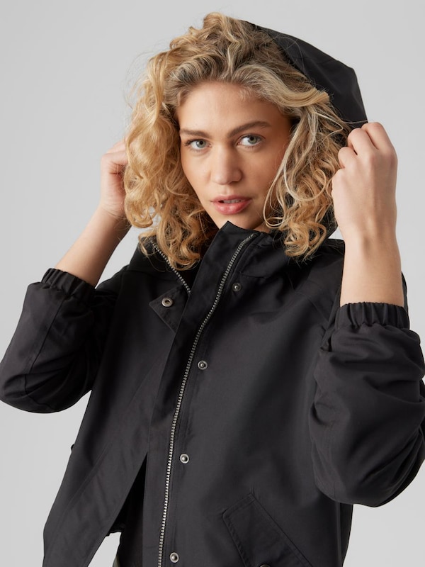 VERO MODA VERO MODA Jacke 'VMZoa' in Schwarz 2025