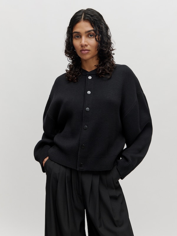 EDITED EDITED Bomberjacke 'Aniela' (GRS) in Schwarz Clearance-Verkauf