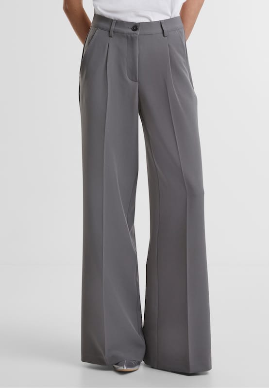 Urban Classics Urban Classics Wide Leg Bundfaltenhose in Grau Nur noch ein Tag übrig
