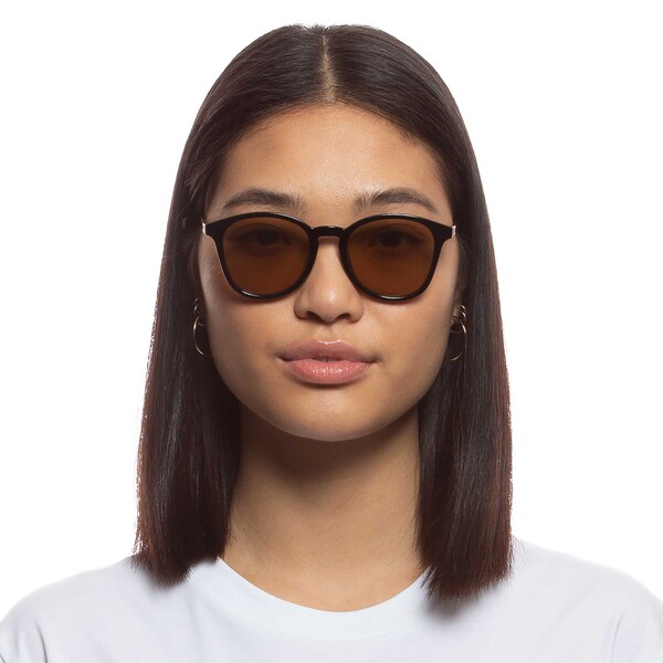 LE SPECS LE SPECS Sonnenbrille 'CONTRABAND' in Schwarz Letzte 3 Tage
