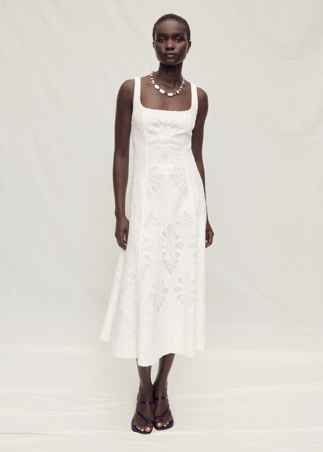 Mango Evasé-Kleid aus Leinen mit floraler Stickerei Letzte 2 Tage