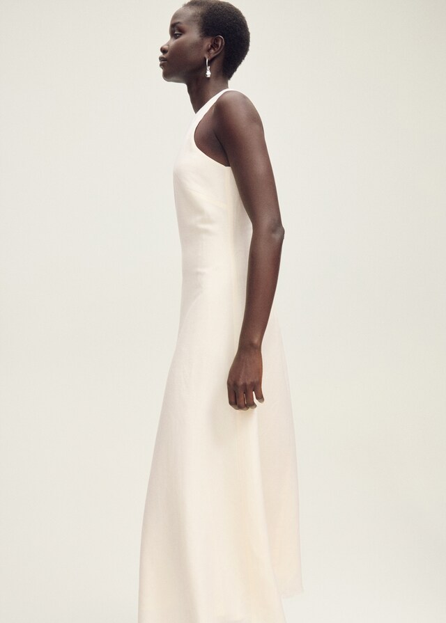 Mango Leinenkleid mit ausgefranstem Saum Letzter Tag