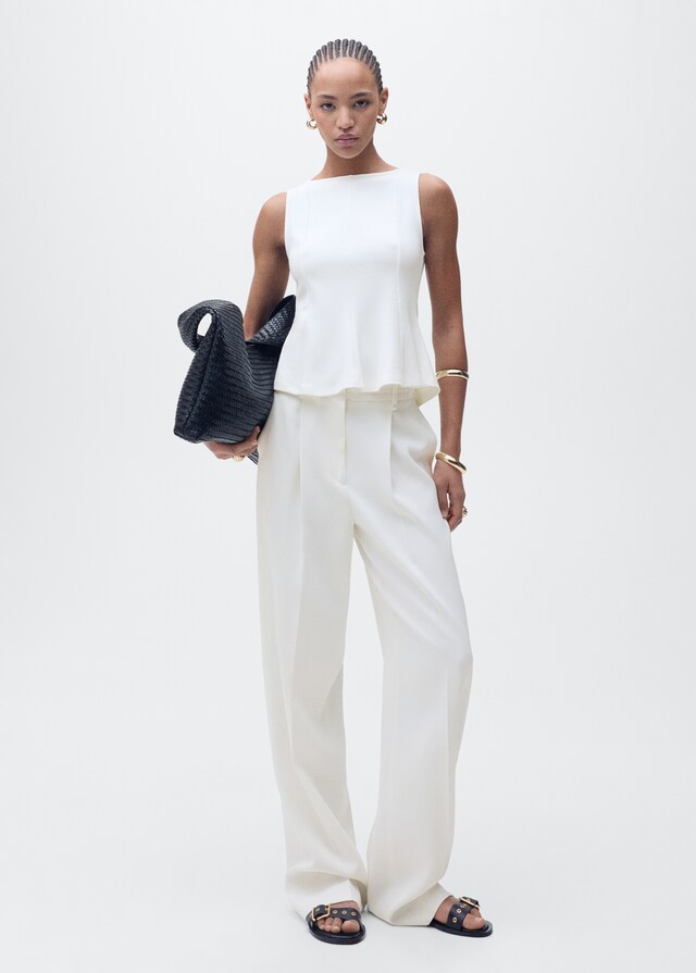 Mango Ausgestelltes Top mit Bateau-Ausschnitt Top Angebot