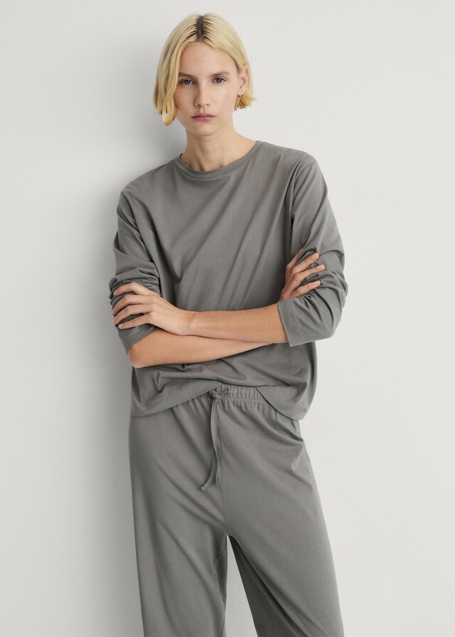 Mango Pyjama zwei Teile Baumwolle schlichtes Design Kostenloser Versand international