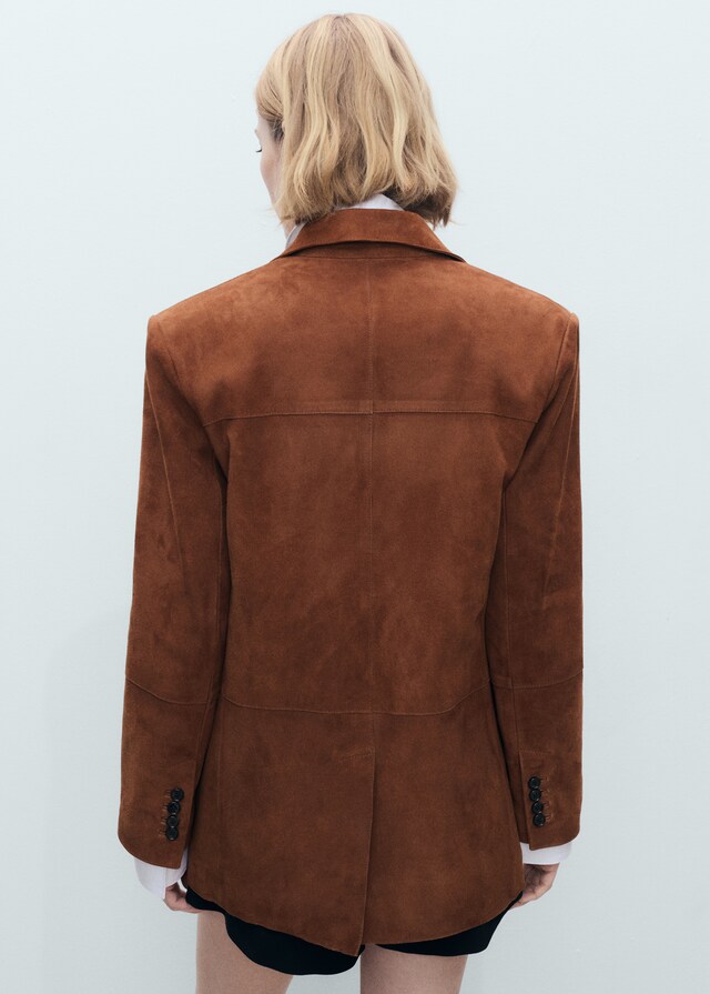 Mango Gerader Wildleder-Blazer Im Verkauf