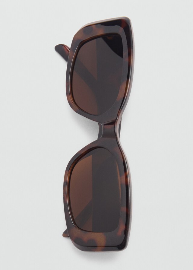Mango Sonnenbrille mit viereckiger Brillenfassung Begrenzte Freigabe
