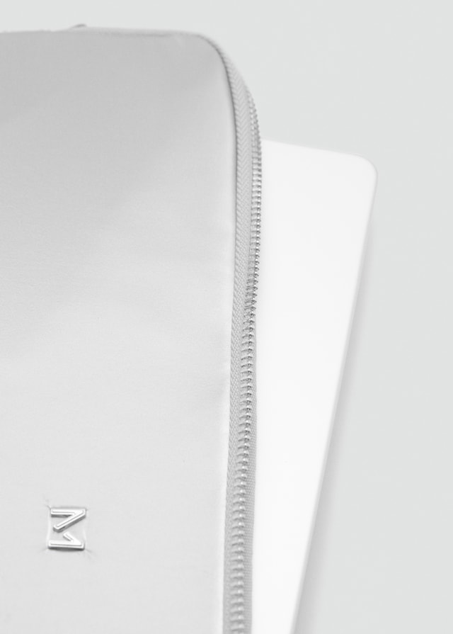 Mango Laptop-Hülle aus Nylon Zeitbegrenzte Promotion