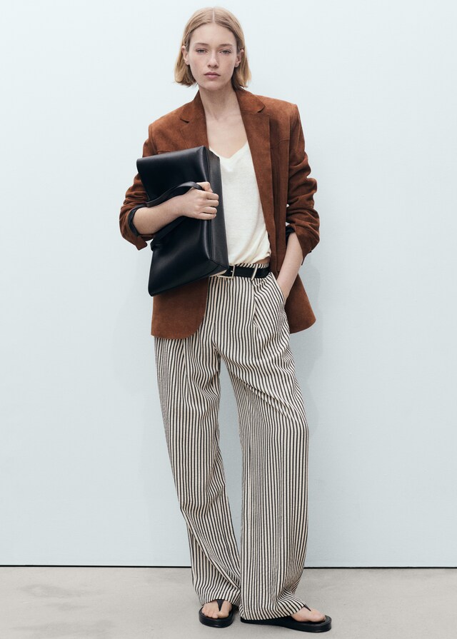 Mango Gestreifte Hose mit Texturmuster Limitierter Zeitrabatt