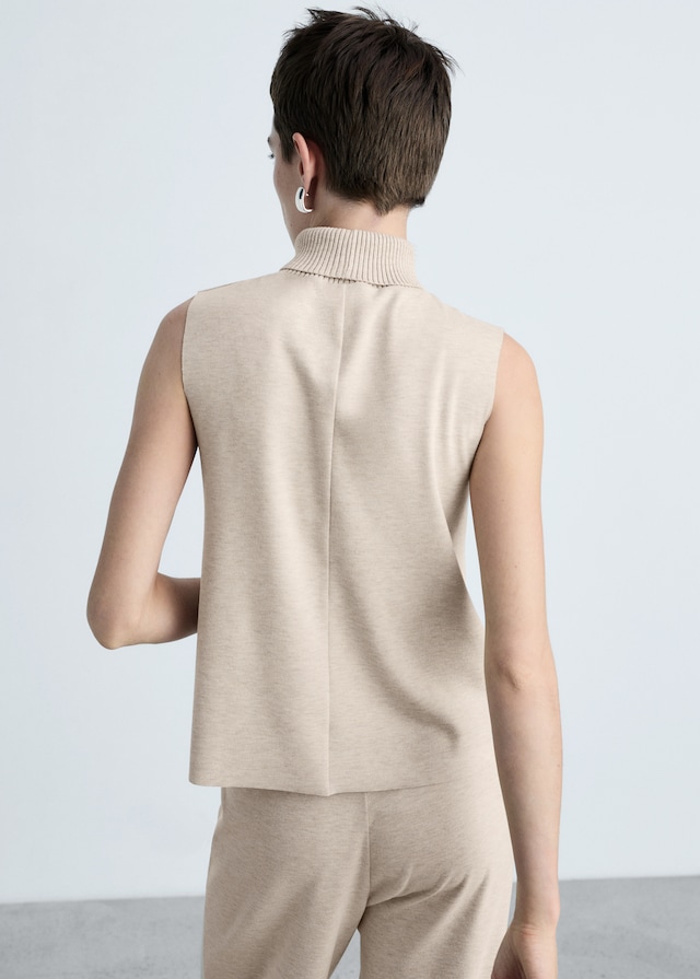 Mango Stricktop mit Rollkragen Neueste Mode