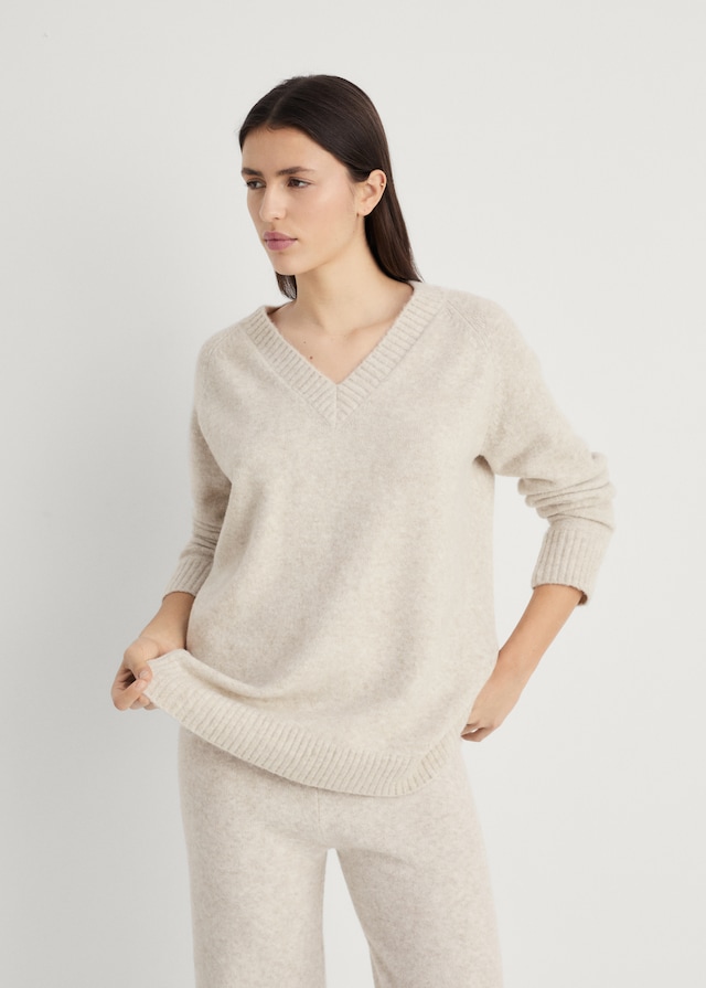 Mango V-Ausschnitt Pullover einfarbig Begrenzte Freigabe