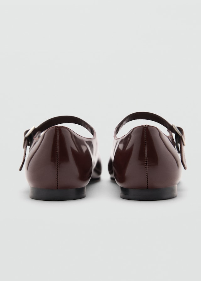 Mango Ballerinas mit Riemen in Lacklederoptik Vierteljährliche Förderung