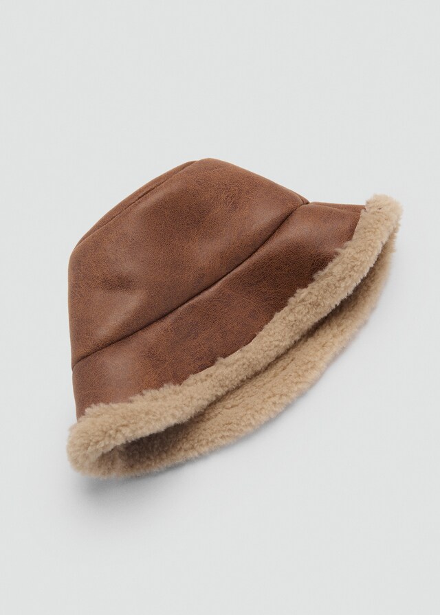 Mango Fischerhut aus Kunstshearling Auslauf
