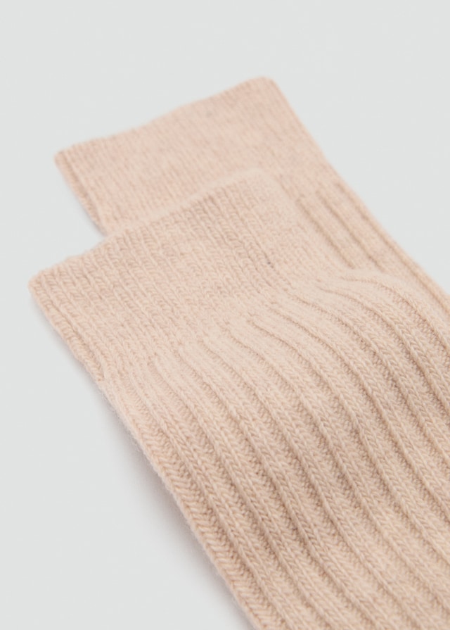 Mango Socken mit Rippmuster Meist gekauft