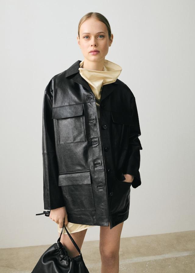 Mango Oversized-Lederjacke mit Taschen Super Sparpreis
