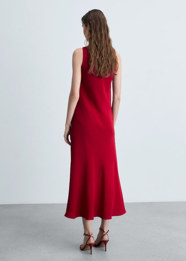 Mango Satiniertes Midi-Kleid Letzter Tag
