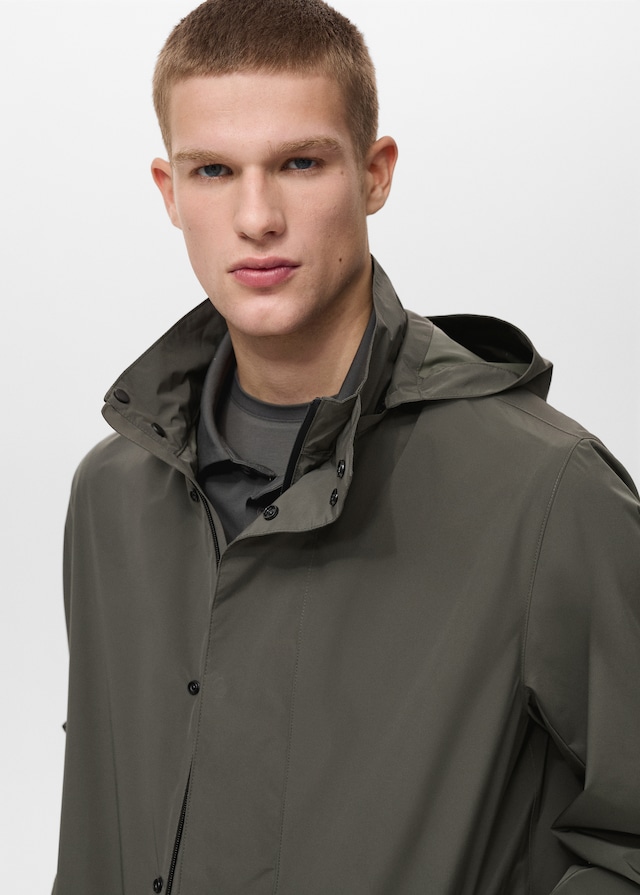 Mango Wasserdichter Parka mit COOLMAX®-Technologie Kauf eins, bekomm eins gratis