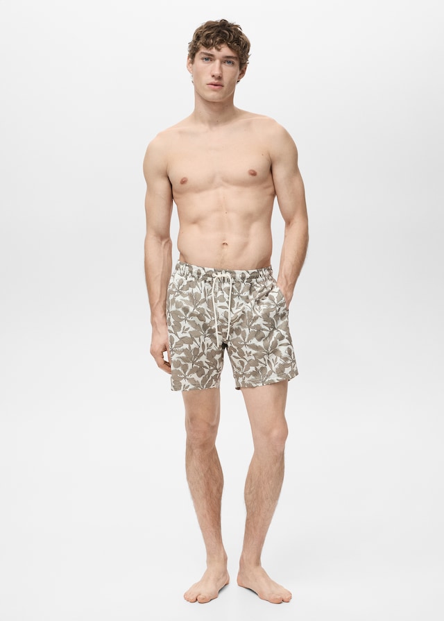 Mango Badeshorts mit floralem Dessin Rabatte dieses Monats