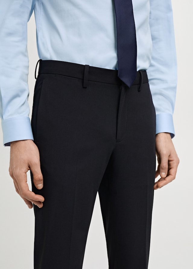 Mango Super Slim Fit-Anzughose aus Stretchstoff Vatertagsangebot