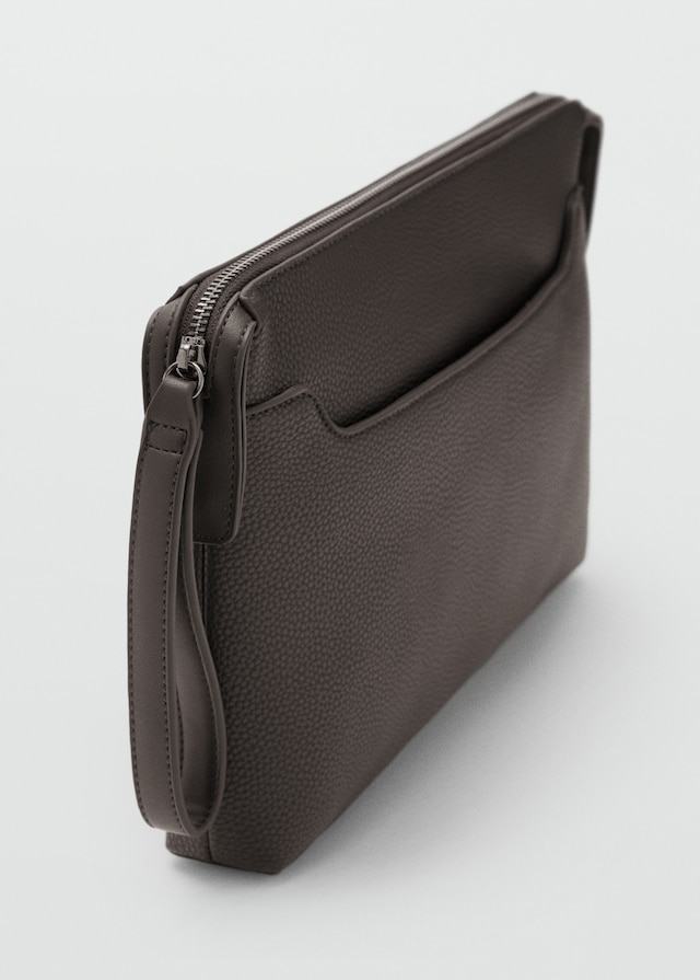 Mango Genarbte Envelope Bag Nur für heute