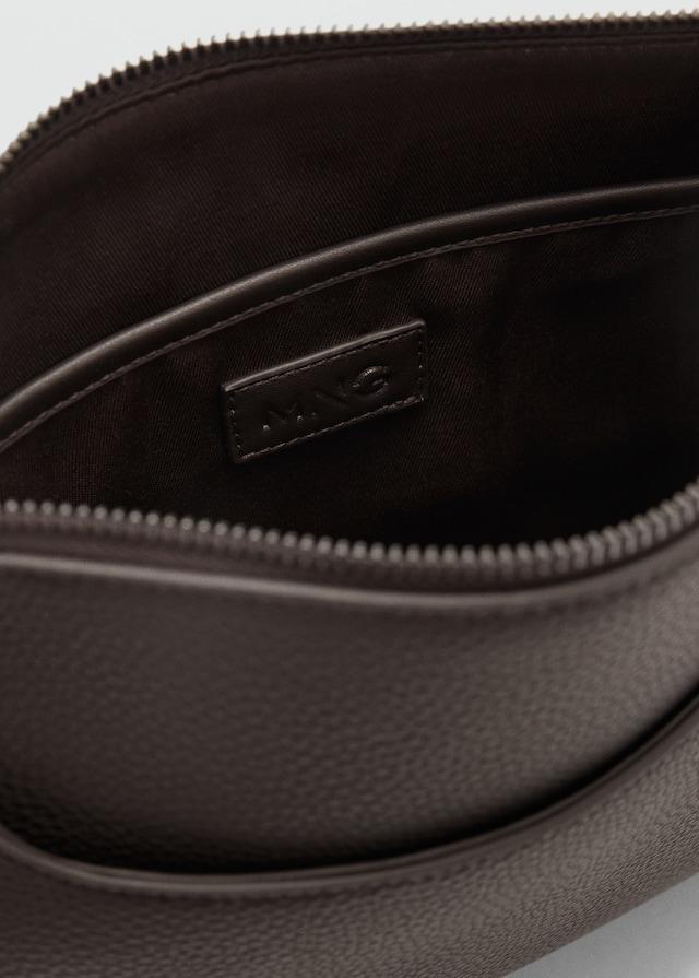 Mango Genarbte Envelope Bag Nur für heute
