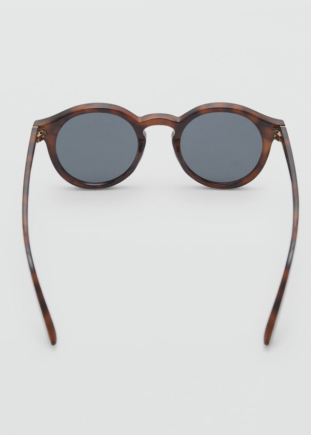 Mango Sonnenbrille mit rundem Gestell 2025
