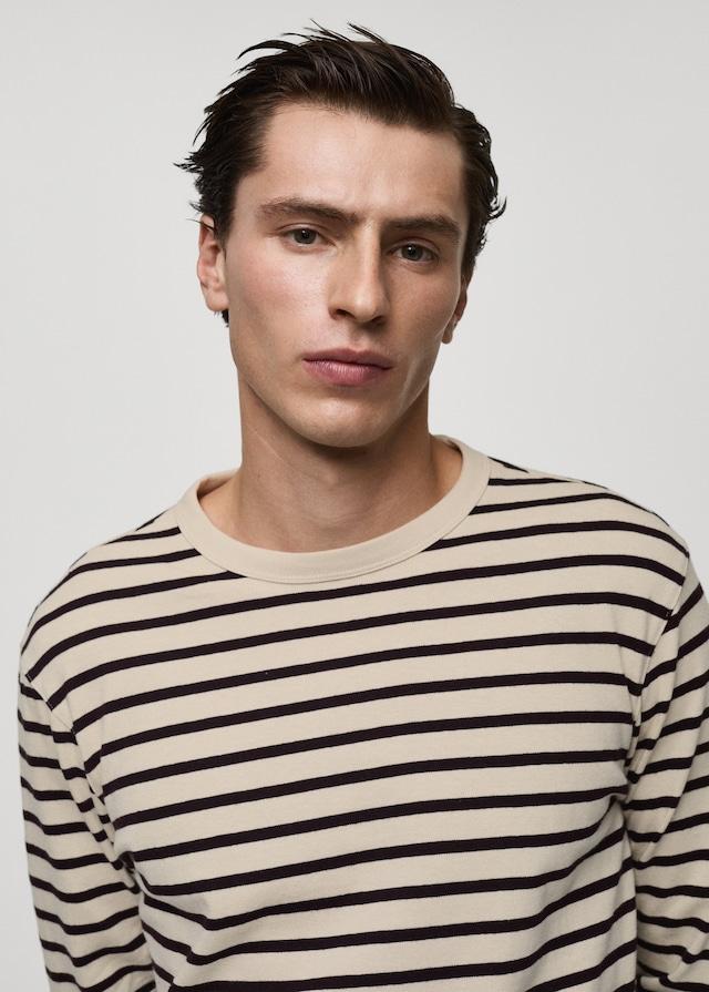 Mango Gestreiftes T-Shirt aus 100 % Baumwolle Bis zu 50% Rabatt