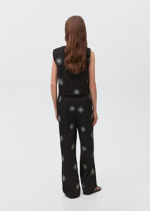 Mango Lange Hose mit Stickdetails Versandkostenfrei