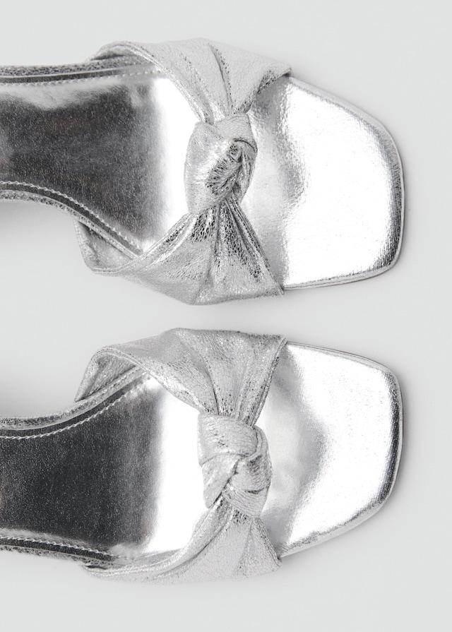 Mango Sandale mit Metallic-Schleifendetail Nur für heute