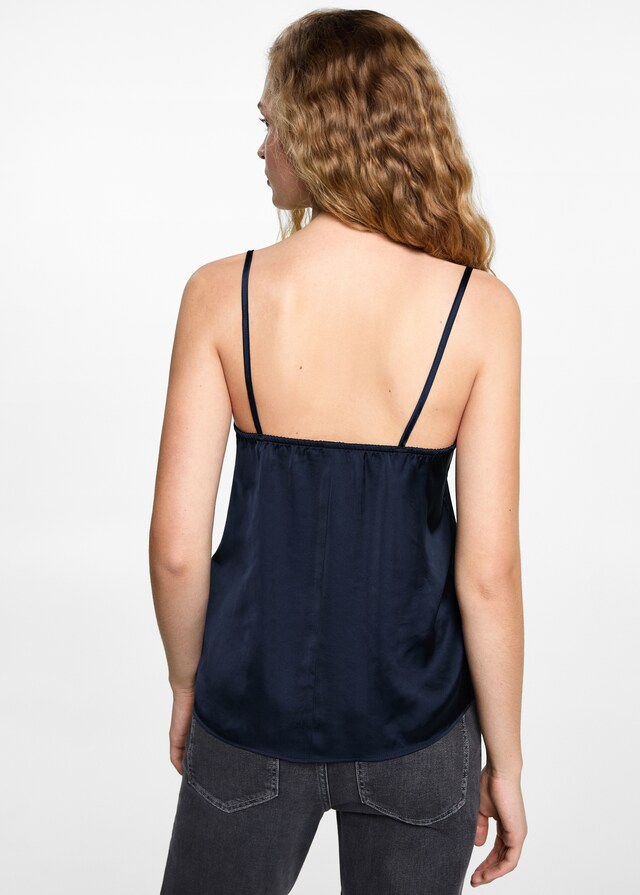 Mango Top mit Seidenspitzen-Detail Wochenangebot