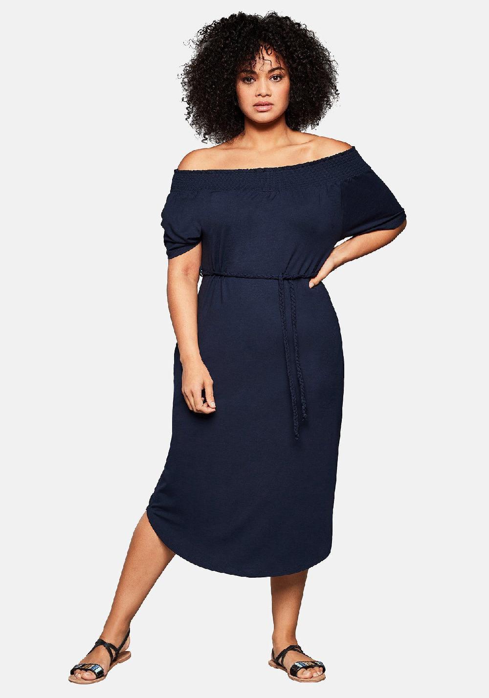 sheego Strandkleid mit Bindeband und Carmenausschnitt Letzte 2 Tage