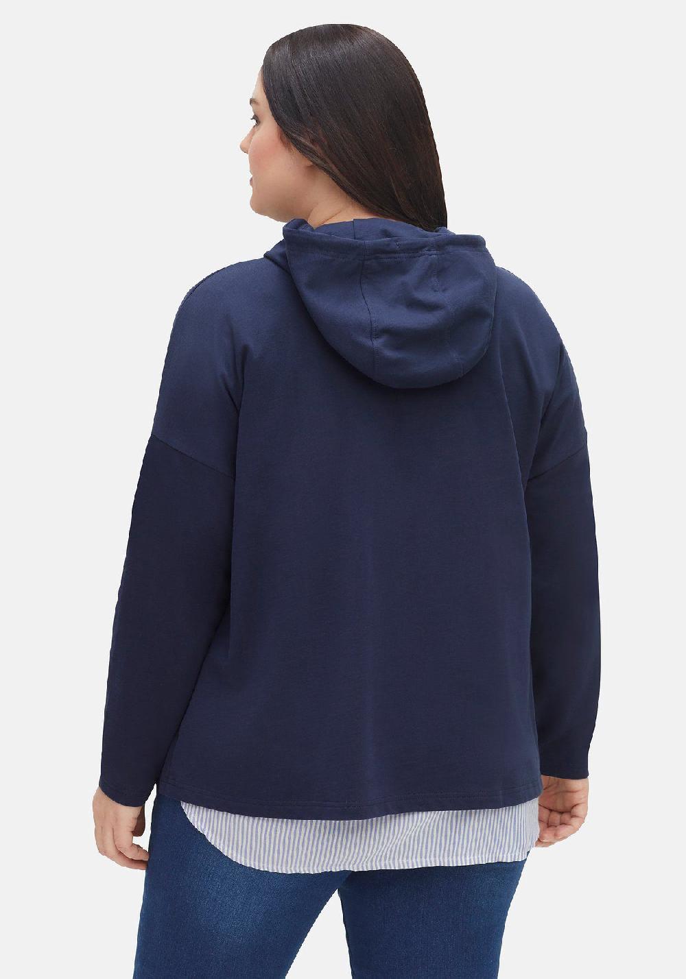 sheego Kapuzensweatshirt mit Frontdruck in A-Linie Versandkostenfrei